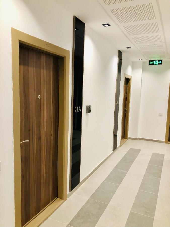 New And Modern Apartment Near Center At Vivalia Grand Temeşvar Dış mekan fotoğraf
